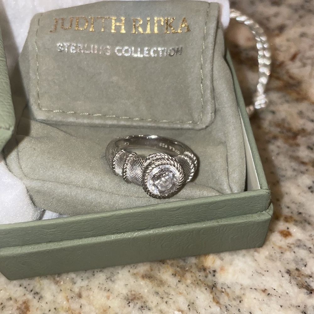 NWOT Judith Ripka sterling silver ring